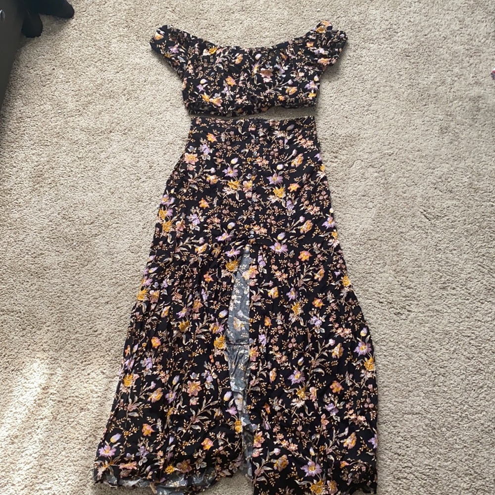 Floral 2 piece Skirt set